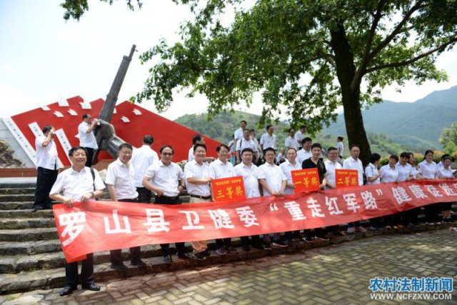 Դ����ί������ί�ٰ���㵳Ա�ϵ�У��������ѵ��